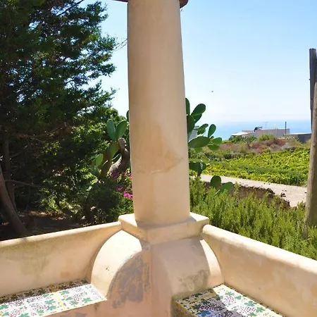 Le Mannare Vacanze Di Metopa Srl Holiday home Piano Conte