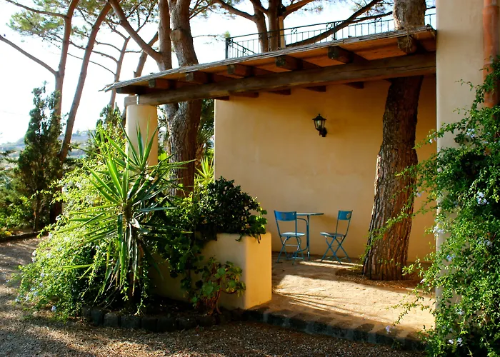 Le Mannare Vacanze Di Metopa Srl Casa de Férias Piano Conte