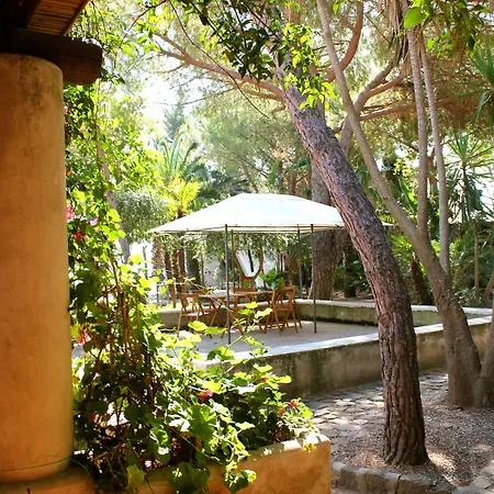 Le Mannare Vacanze Di Metopa Srl