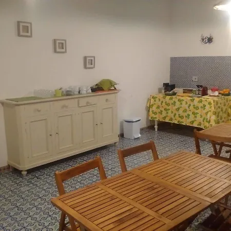 Le Mannare Vacanze Di Metopa Srl Сasa de vacaciones