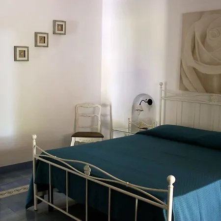 Le Mannare Vacanze Di Metopa Srl Сasa de vacaciones