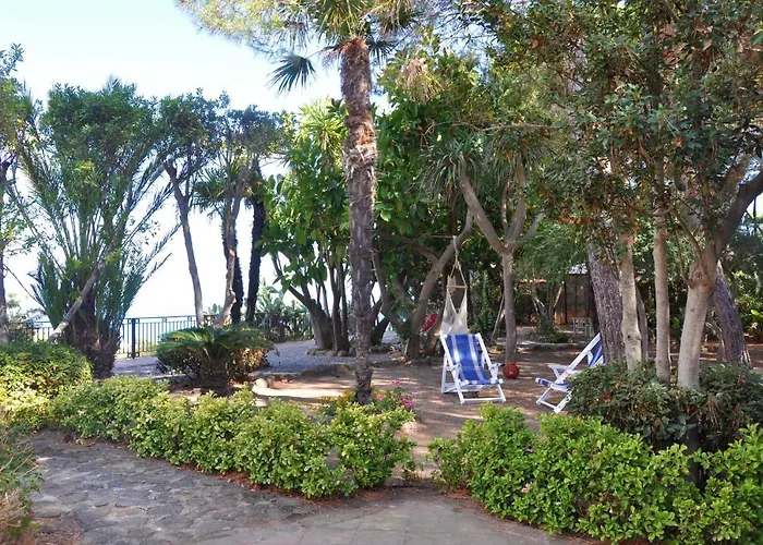 Le Mannare Vacanze Di Metopa Srl בית נופש