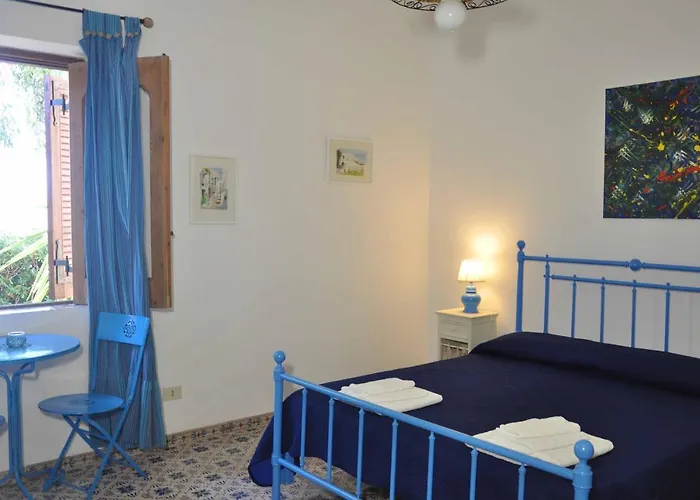 בית נופש Le Mannare Vacanze Di Metopa Srl *