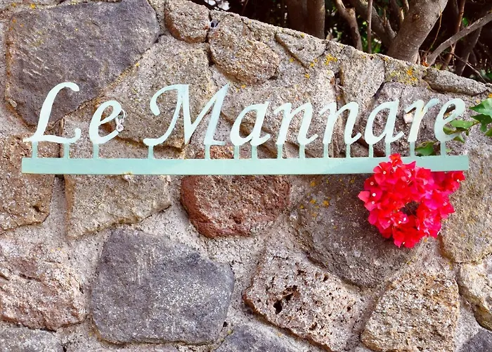 Le Mannare Vacanze Di Metopa Srl בית נופש