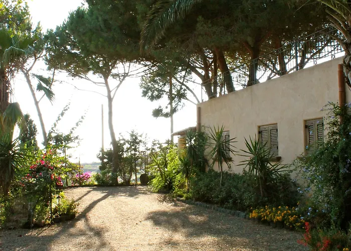 Le Mannare Vacanze Di Metopa Srl * Piano Conte