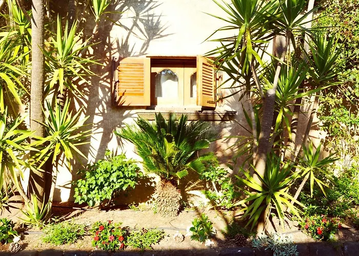 Le Mannare Vacanze Di Metopa Srl Holiday home Piano Conte